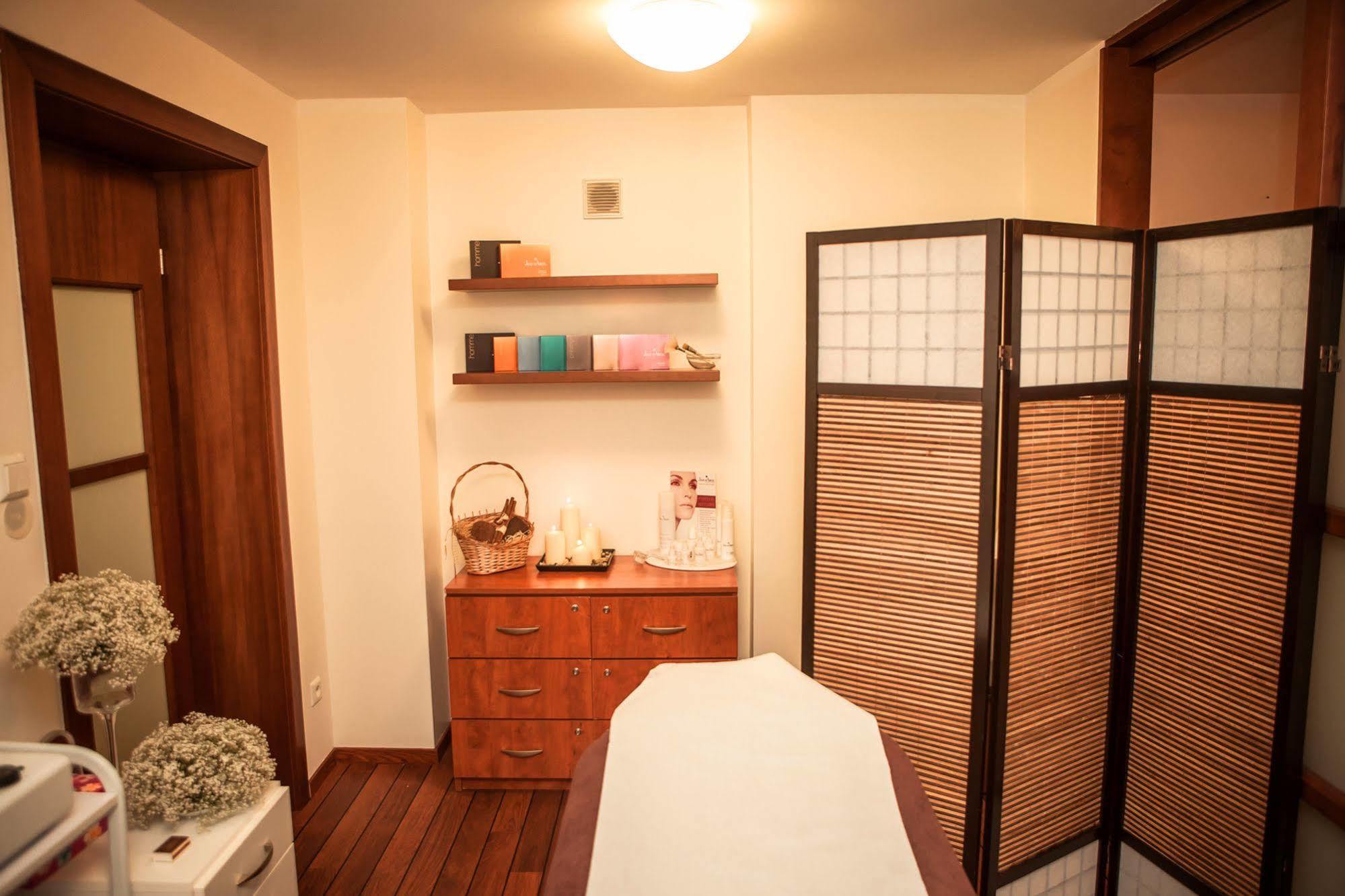 Park Rekreacyjno-Biznesowy Las Woda Wilga Ngoại thất bức ảnh